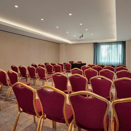 Sheraton Athlone Hotel Dış mekan fotoğraf