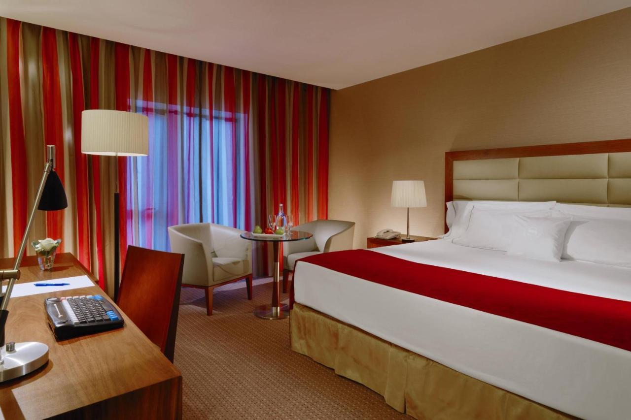 Sheraton Athlone Hotel Dış mekan fotoğraf