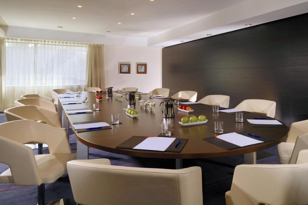 Sheraton Athlone Hotel Dış mekan fotoğraf