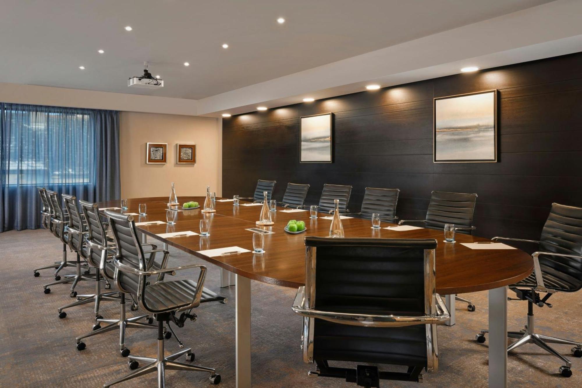 Sheraton Athlone Hotel Dış mekan fotoğraf